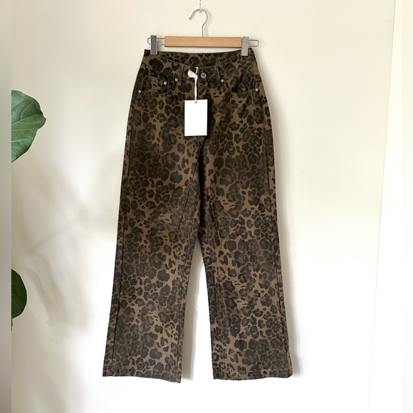 NWT AELFRIC EDEN Leopard Animal Print Baggy Wide Leg Brown Jeans Streetwear Sz28 - Picture 1 of 12